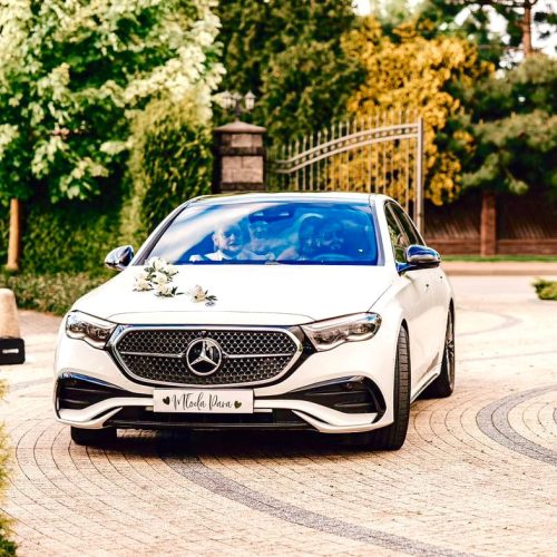 wynajem samochodów do ślubu